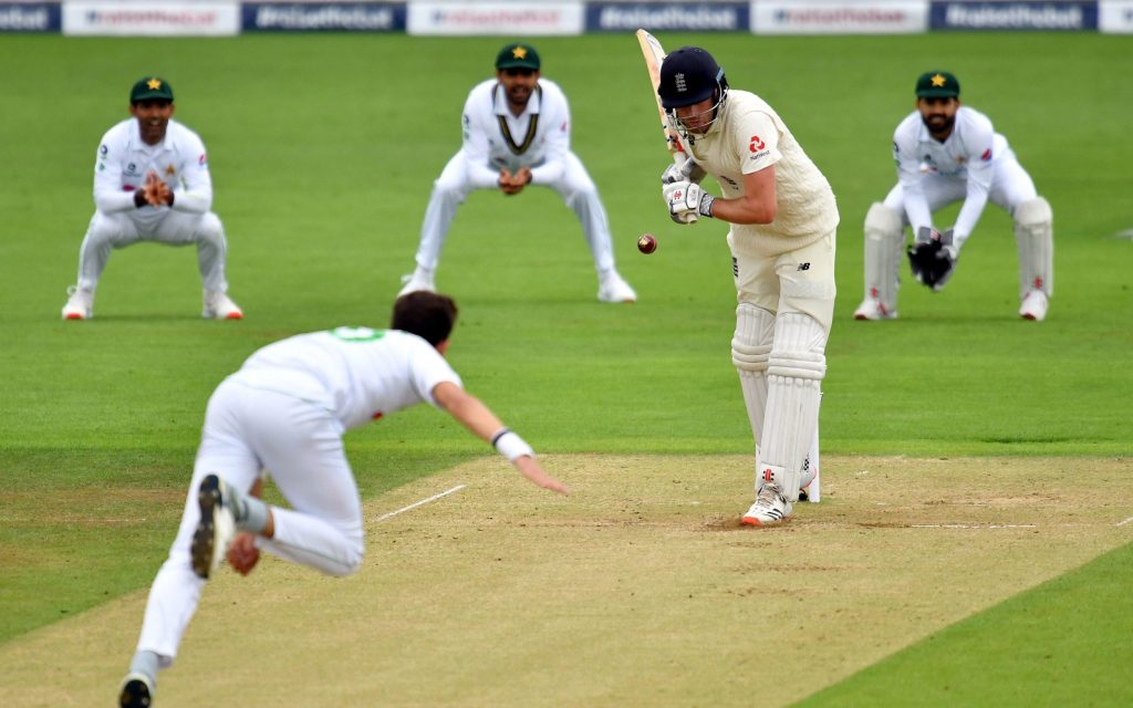 Cricket Fielding Positions - The Slips